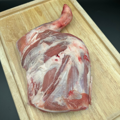 Épaule d'agneau avec os 1.8kg à 19.95€ /kg
